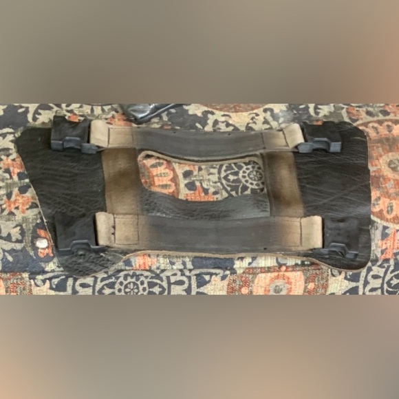 Vintage 80s Genuine Black Leather/Studs Harley-Davidson Motorcycle Saddlebags - Picture 9 of 11